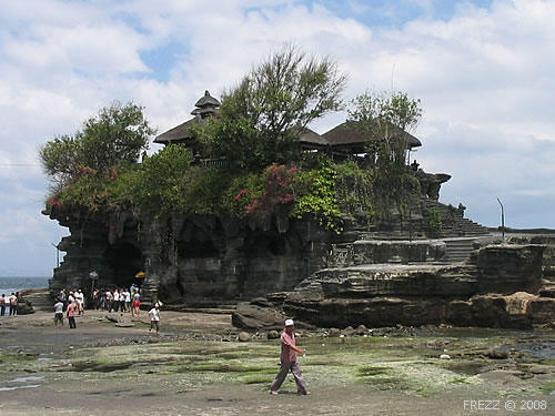 Бали. Храм в Убуде