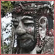 Статуя священника храма Шива-Будда