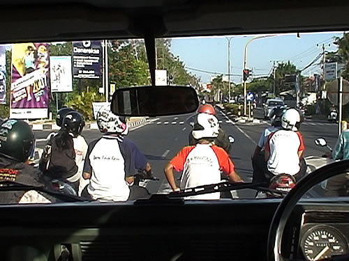 Полчища мотоциклистов